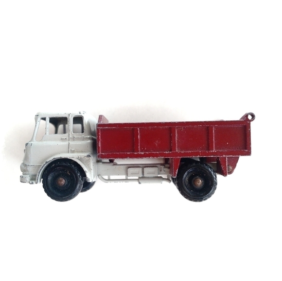 LESNEY Miniature Farm Bedford Dumptruck Metal Die Cast Matchbox Toy No3 - Picture 10 of 11